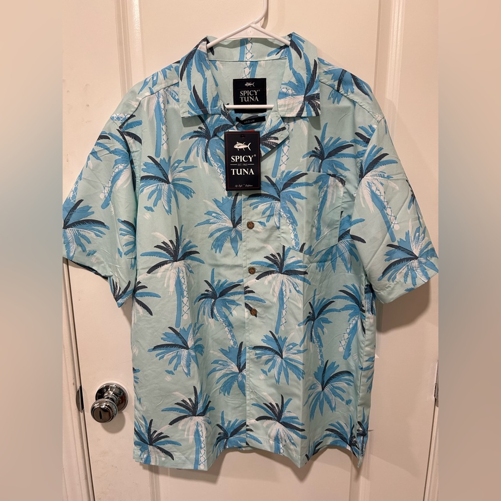 Spicy Tuna Palm Tree Hawaiian Shirt Short Sleeve Blue 50 SPF Mens Medium New NWT
